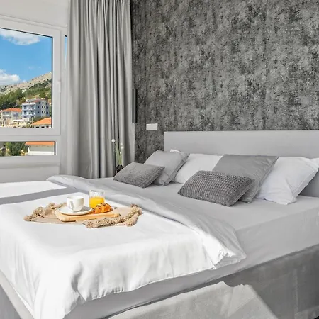 Grey With 4 Bedrooms, Heated Pool, Sauna, Media Room, Sea Views *